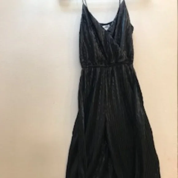 Evening Jumpsuit - Picture 2 of 8